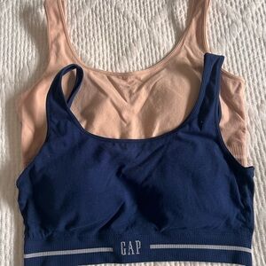 GapBody Sport Bra’s